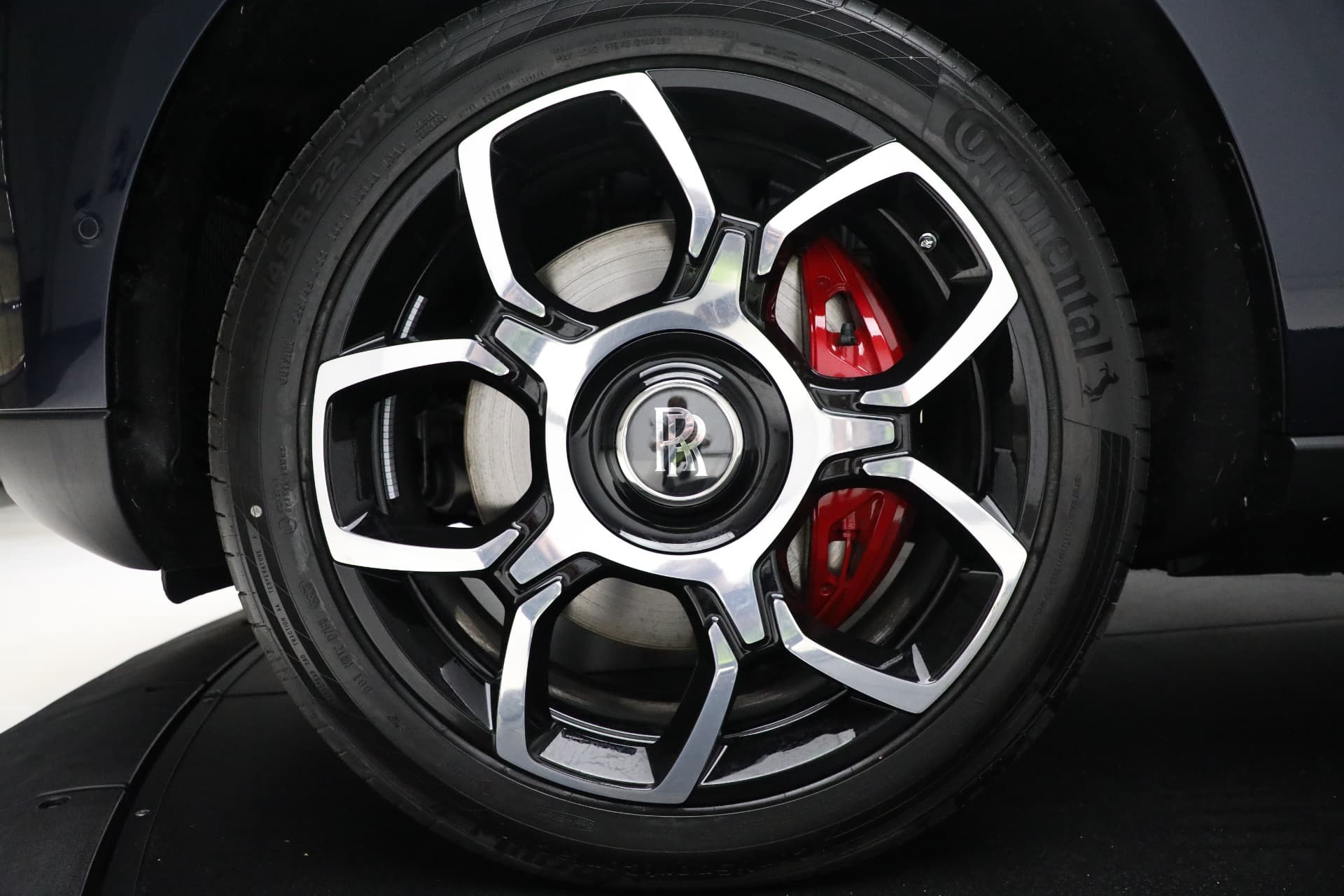 Диски Rolls Royce Cullinan R22 OEM BLACK BADGE